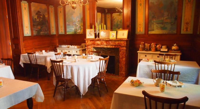 Hotel Emma Calve Millau Zewnętrze zdjęcie